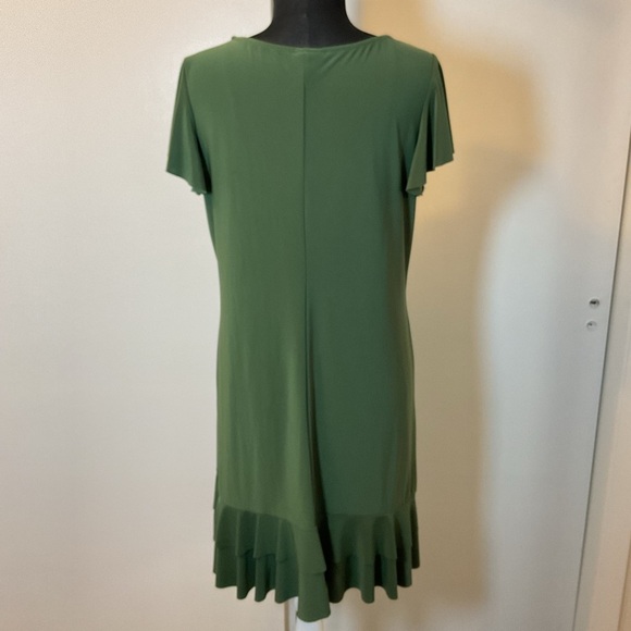 18. Nicole Miller Solid Ruffle Short Sleeve Midi Green Dress Size Large - Picture 5 of 5